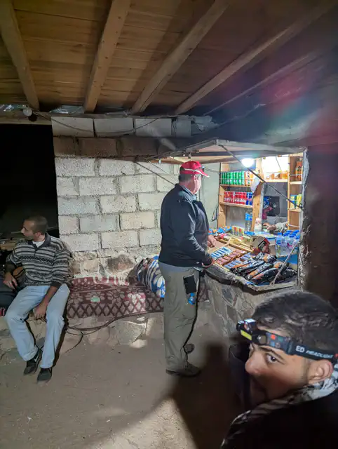 03_PXL_20230313_235458578.NIGHT