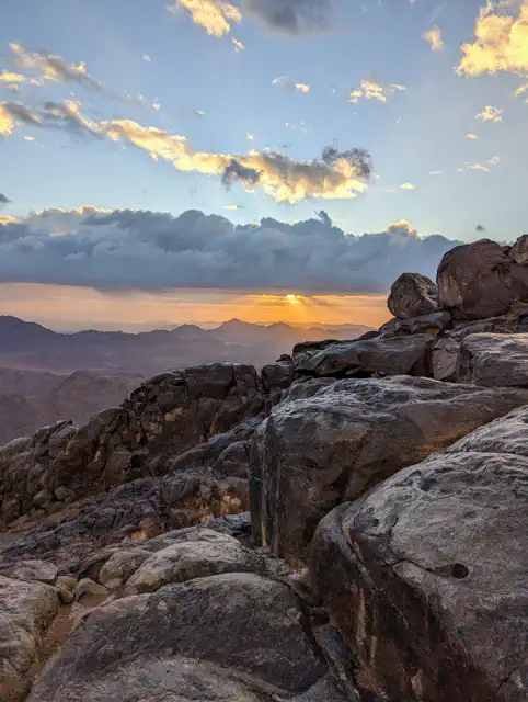 06_PXL_20230314_041009832