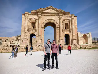 1_PXL_20230227_084129114